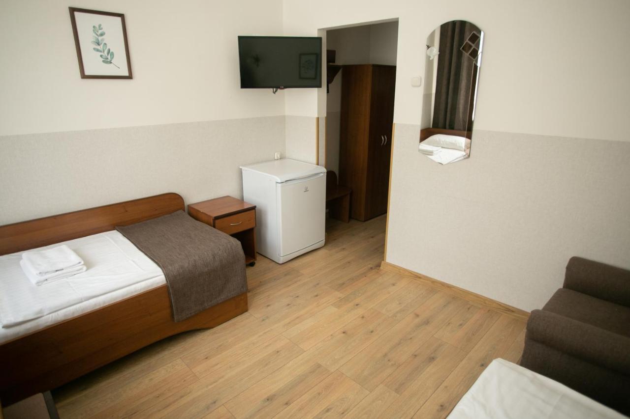 Molodezhnaya Hotel Brest Exterior photo